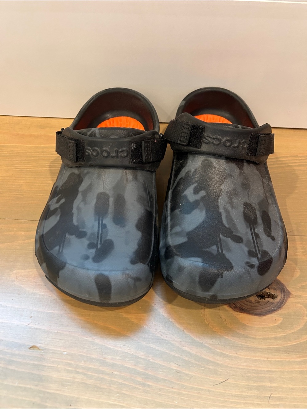Crocs LiteRide size 8 - Picture 3 of 3